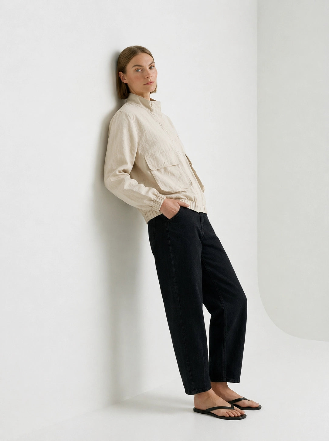 Bomber Ligera Bolsillos - Beige