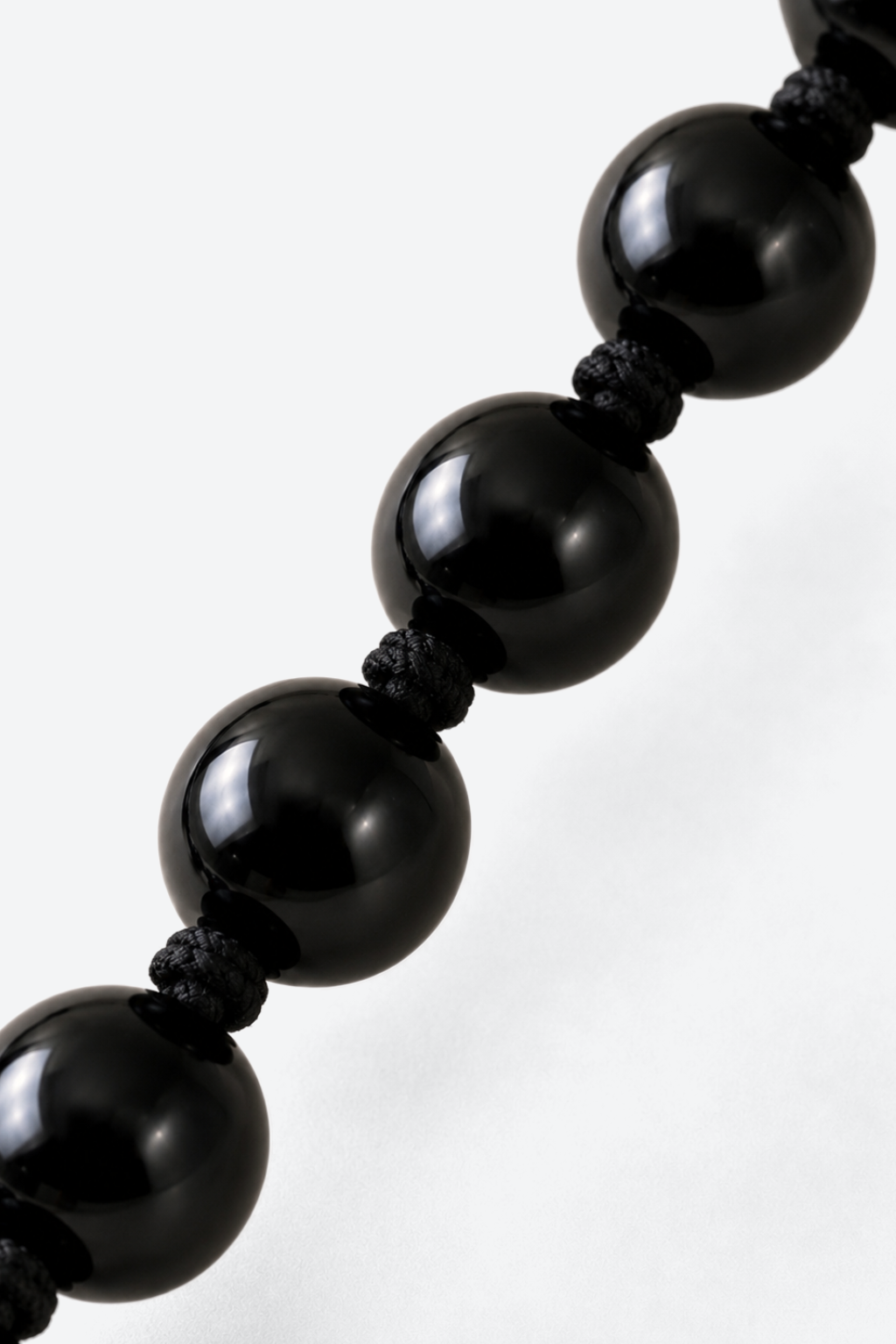 Collar Bola Negra - Negro