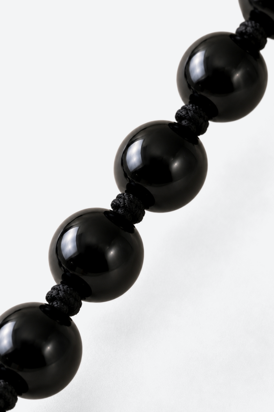 Collar Bola Negra - Negro