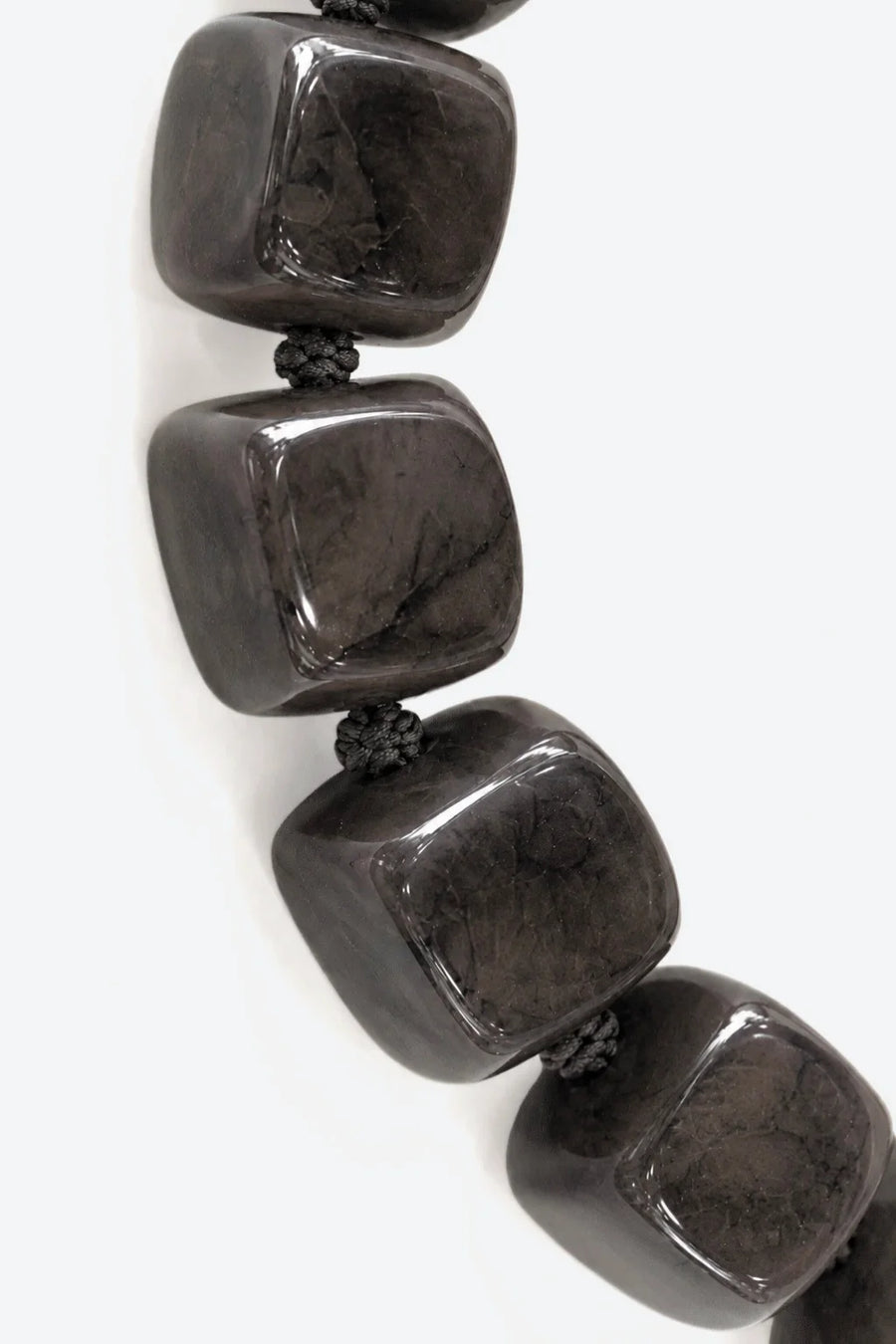 Collar Dado Negro - Negro