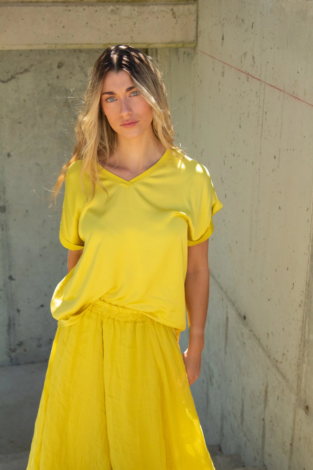Camiseta Tejido Combinado - Amarillo