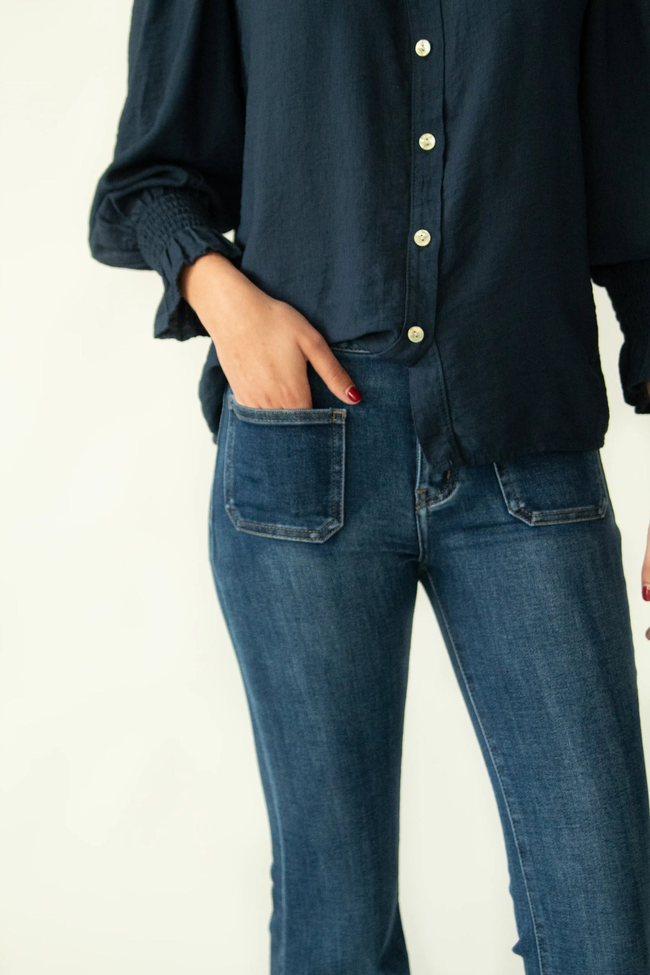 Jeans Flare Bolsillos Delanteros