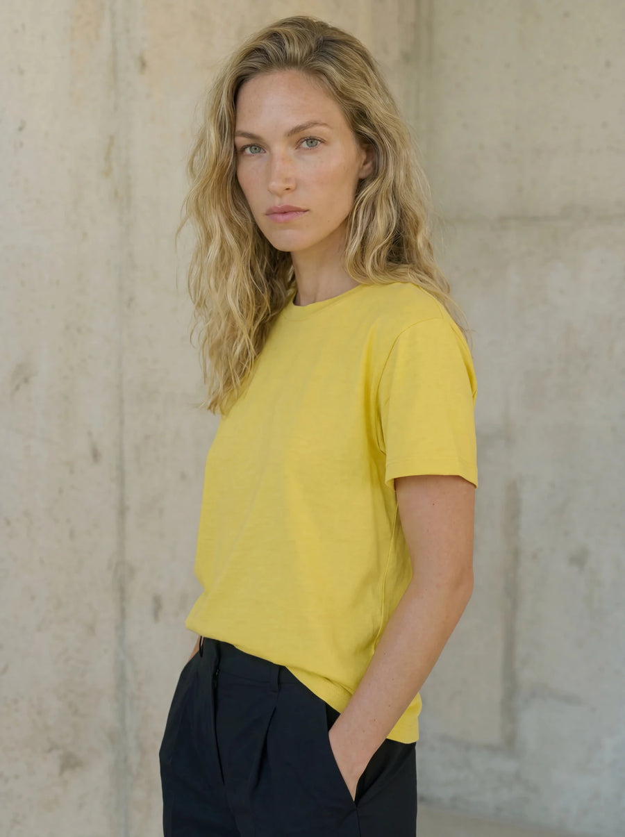 Camiseta Manga Corta - Amarillo